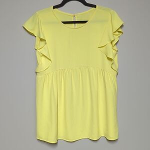 Ces Femme Yellow Ruffle sleeve blouse NWT